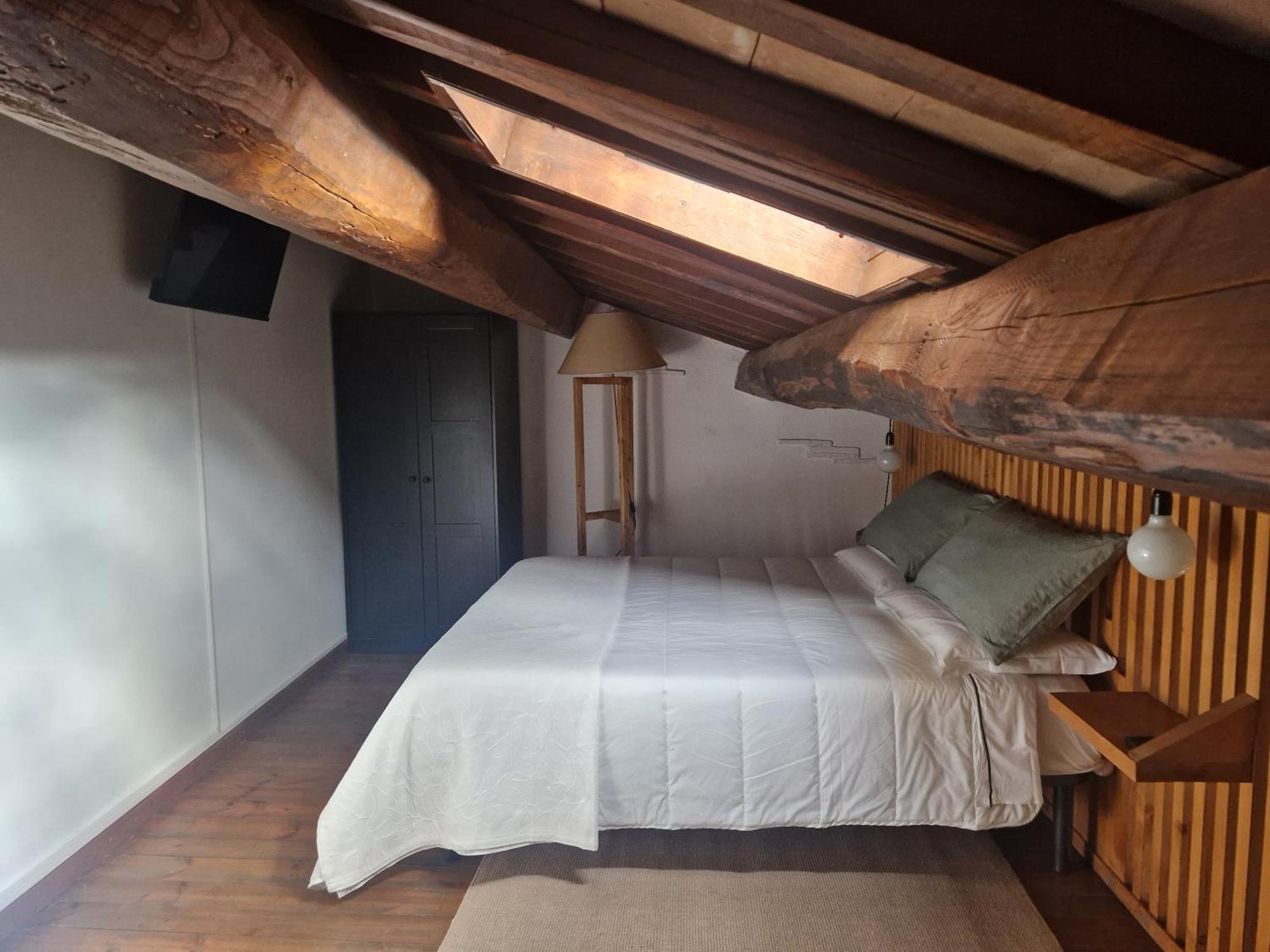 Piazza Duomo Casa Vacanze 수트리 외부 사진