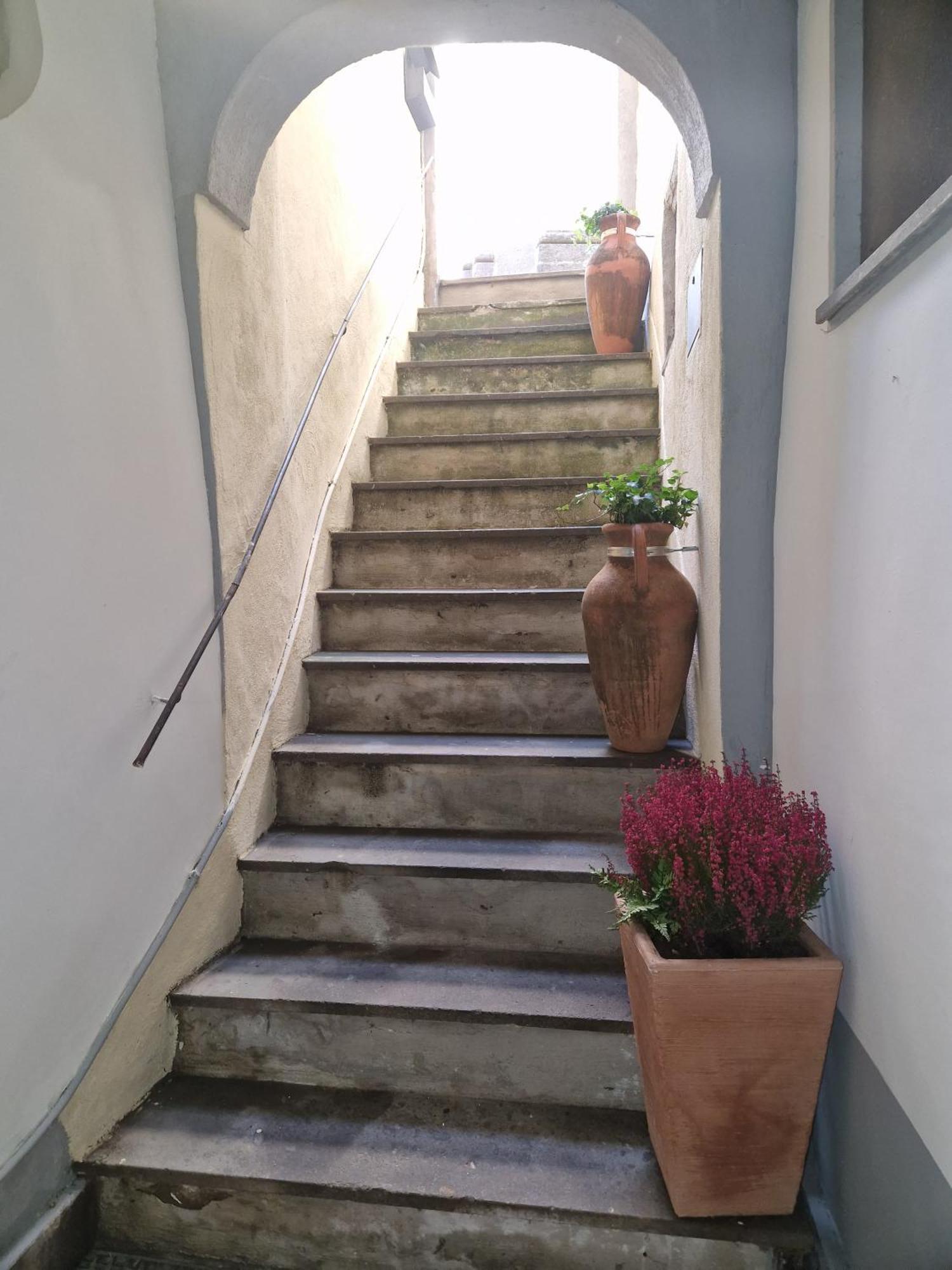 Piazza Duomo Casa Vacanze 수트리 외부 사진
